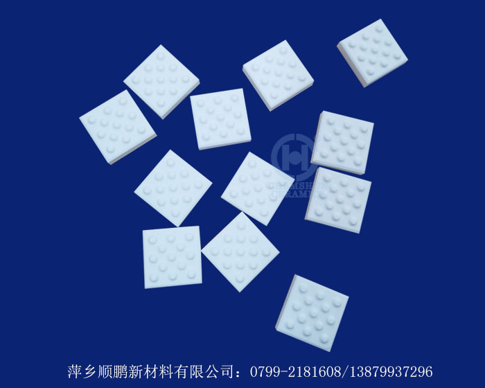 带突点瓷片